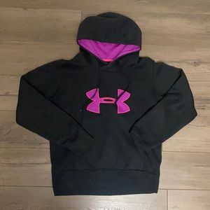 semi-fitted under armour hoodie size medium
